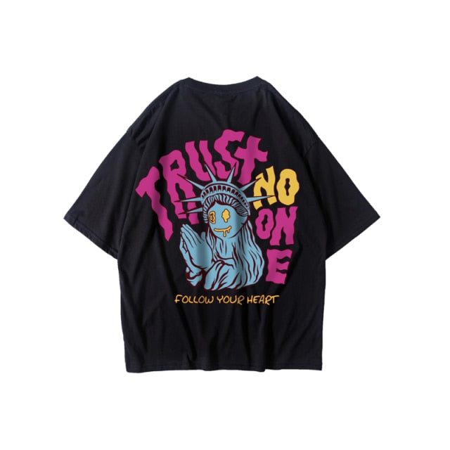 Trust No One Lettter Print T-shirt